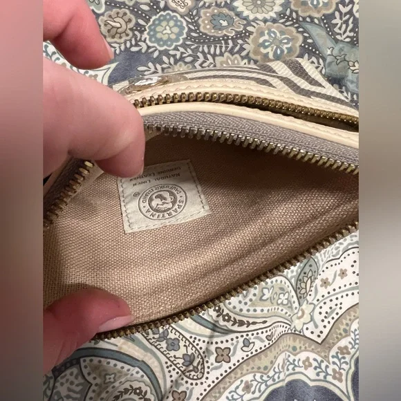 Spartina Tassel Wristlet - Picture 6 of 6